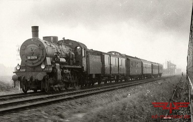 "D-ZUG bei EMDEN, 11.7.1929", Foto: Willy Pragher